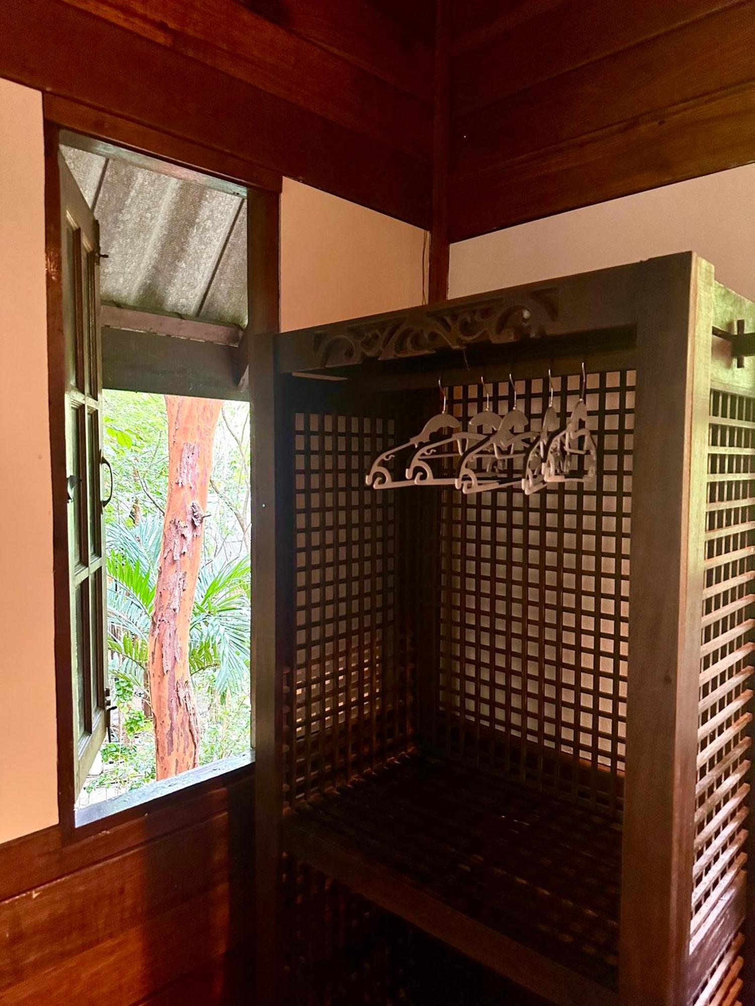Bambu Huts Hotel Baan Tai Ngoại thất bức ảnh